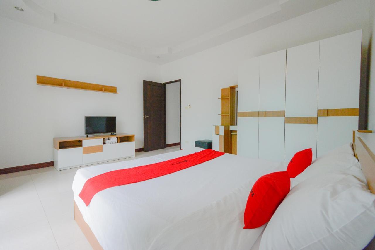 Baan Noppadol Hua Hin Resort Exterior photo