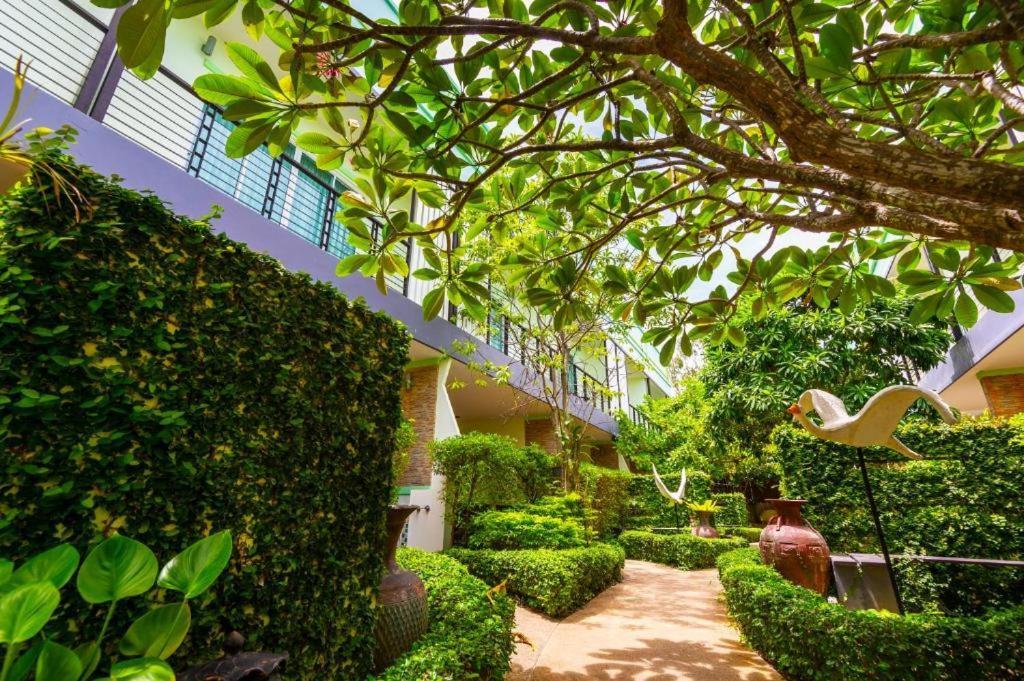 Baan Noppadol Hua Hin Resort Exterior photo